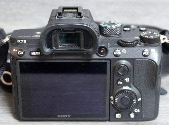 *Sony A7 III 24.2MP Mirrorless Camera w/ 28-70 Lens