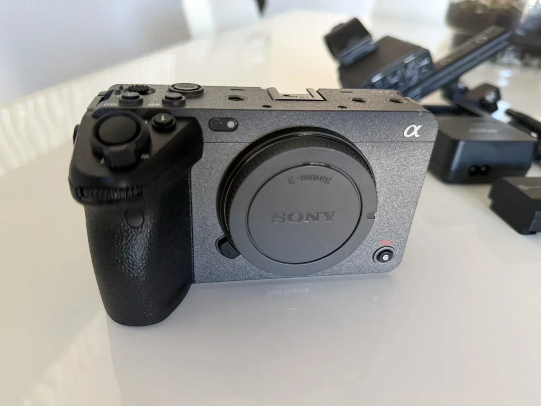 Sony Alpha FX3 (ILME-FX3) Full-Frame Cinema Camera w/ XLR Handle (USA Model)
